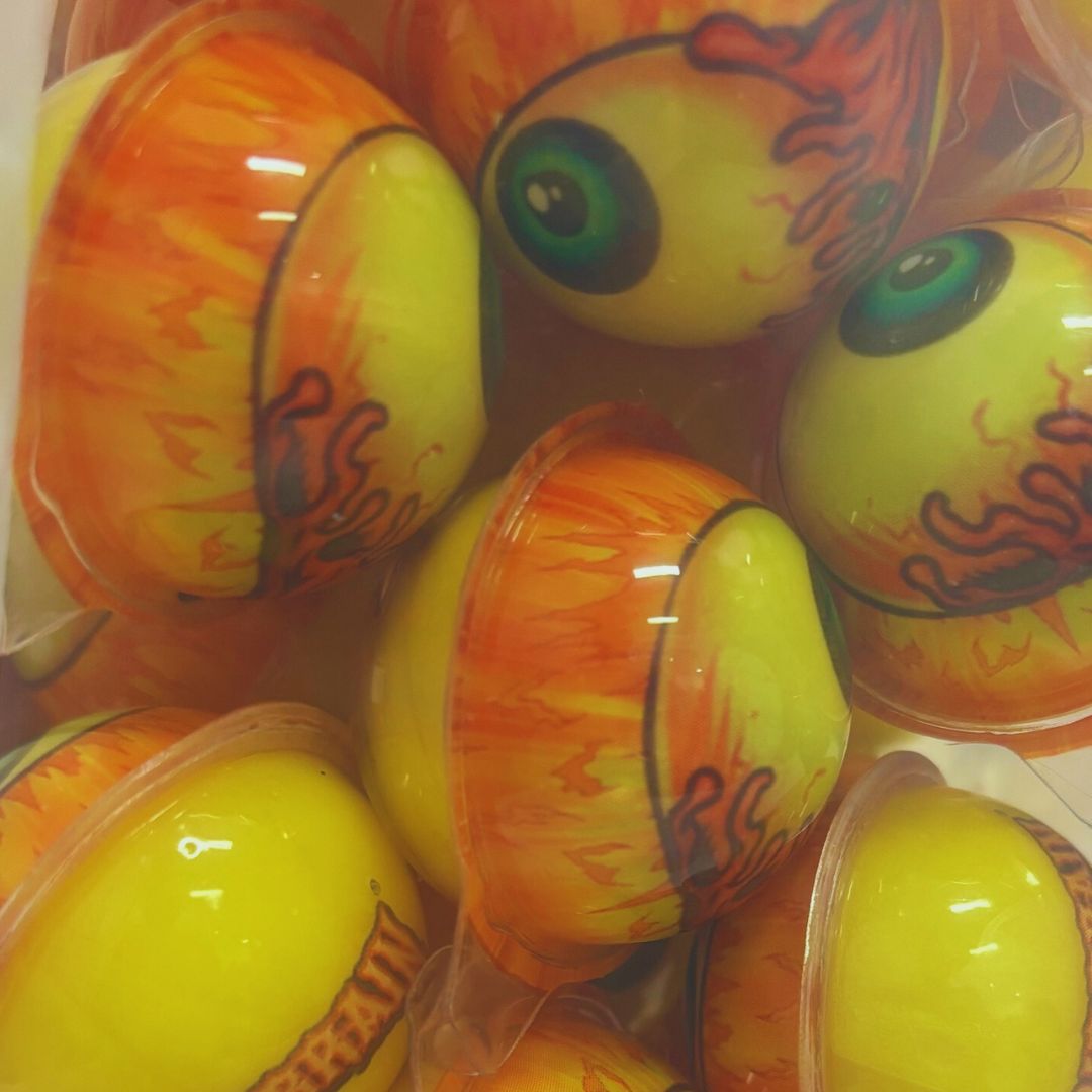 Spooky Eyeball Sourz Strawberry (USA)